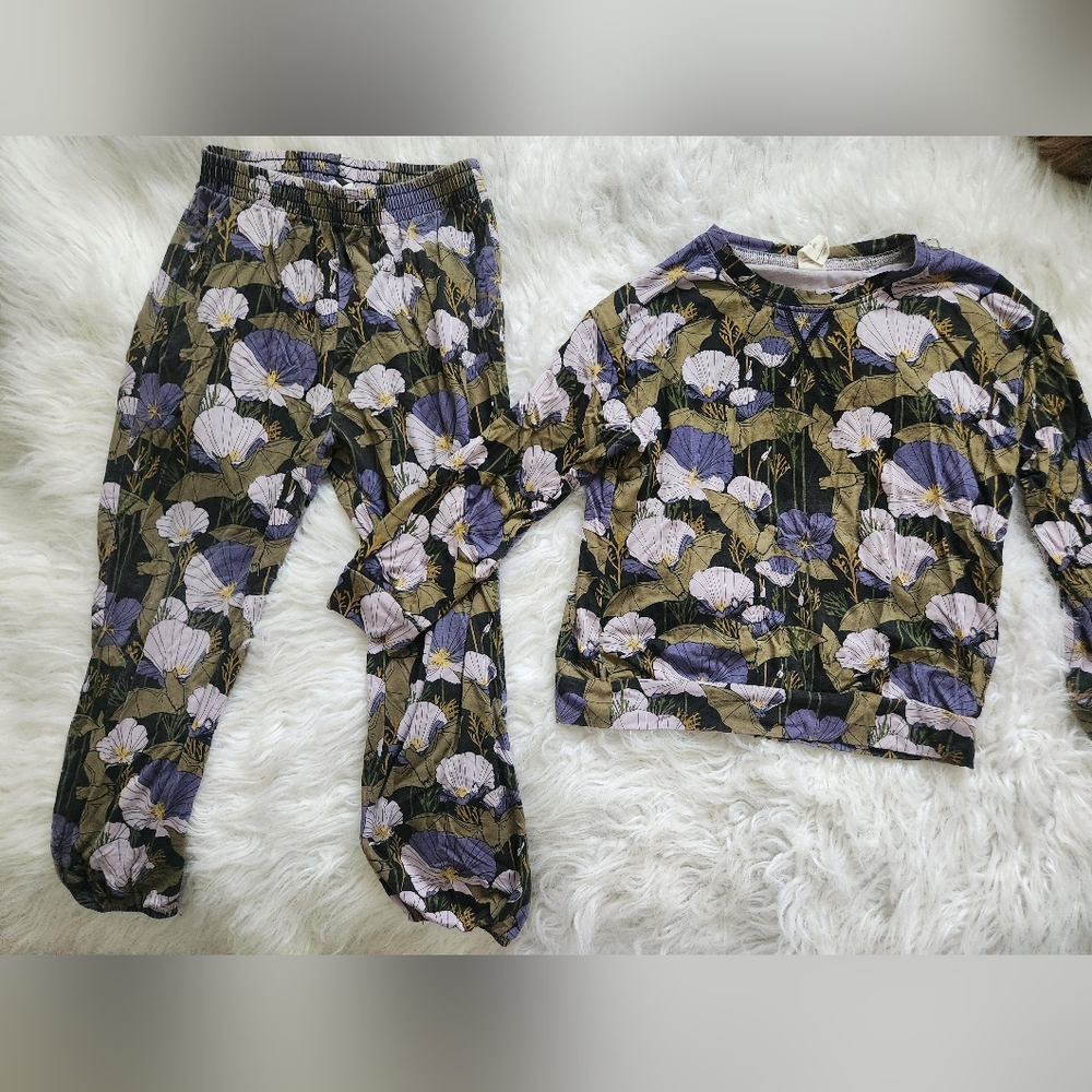 Kate Quinn relaxed jogger set | poppy bats | bamboo 5Y